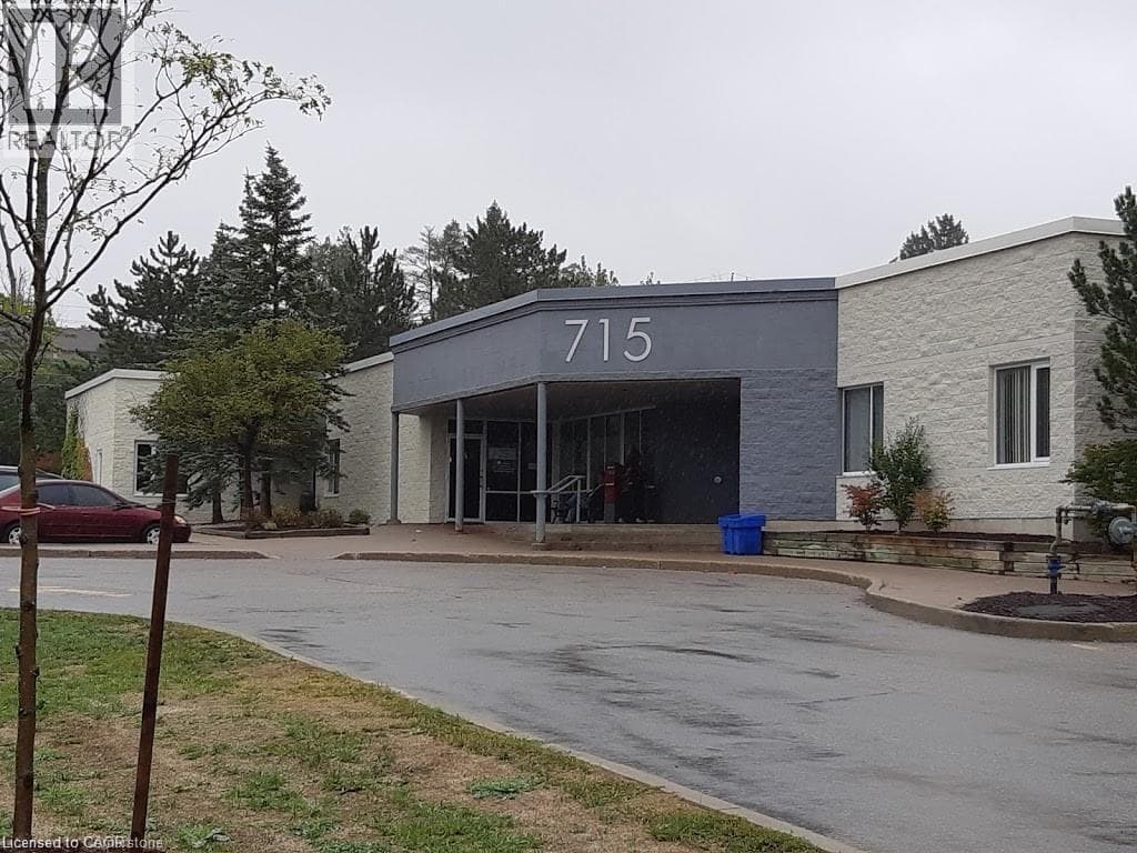 Photo of 3A – 715 Coronation Boulevard