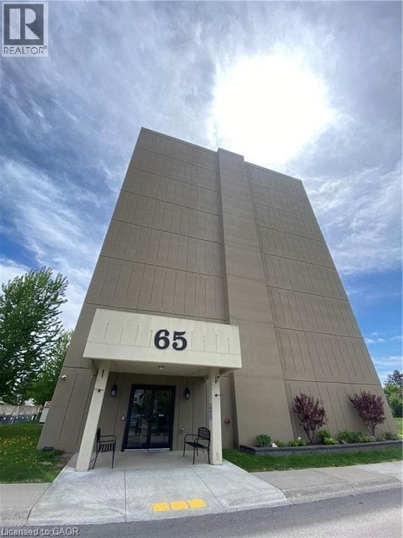 Photo of 502 – 65 Highland Crescent