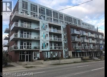 Photo of 401 – 42 Bridgeport Road East